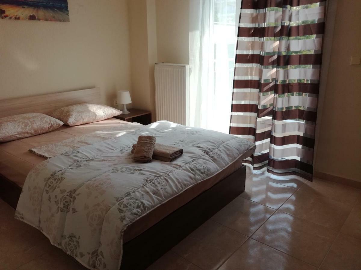 Jordan'S 3Rd Appartment At 尼亚米卡尼奥纳 外观 照片