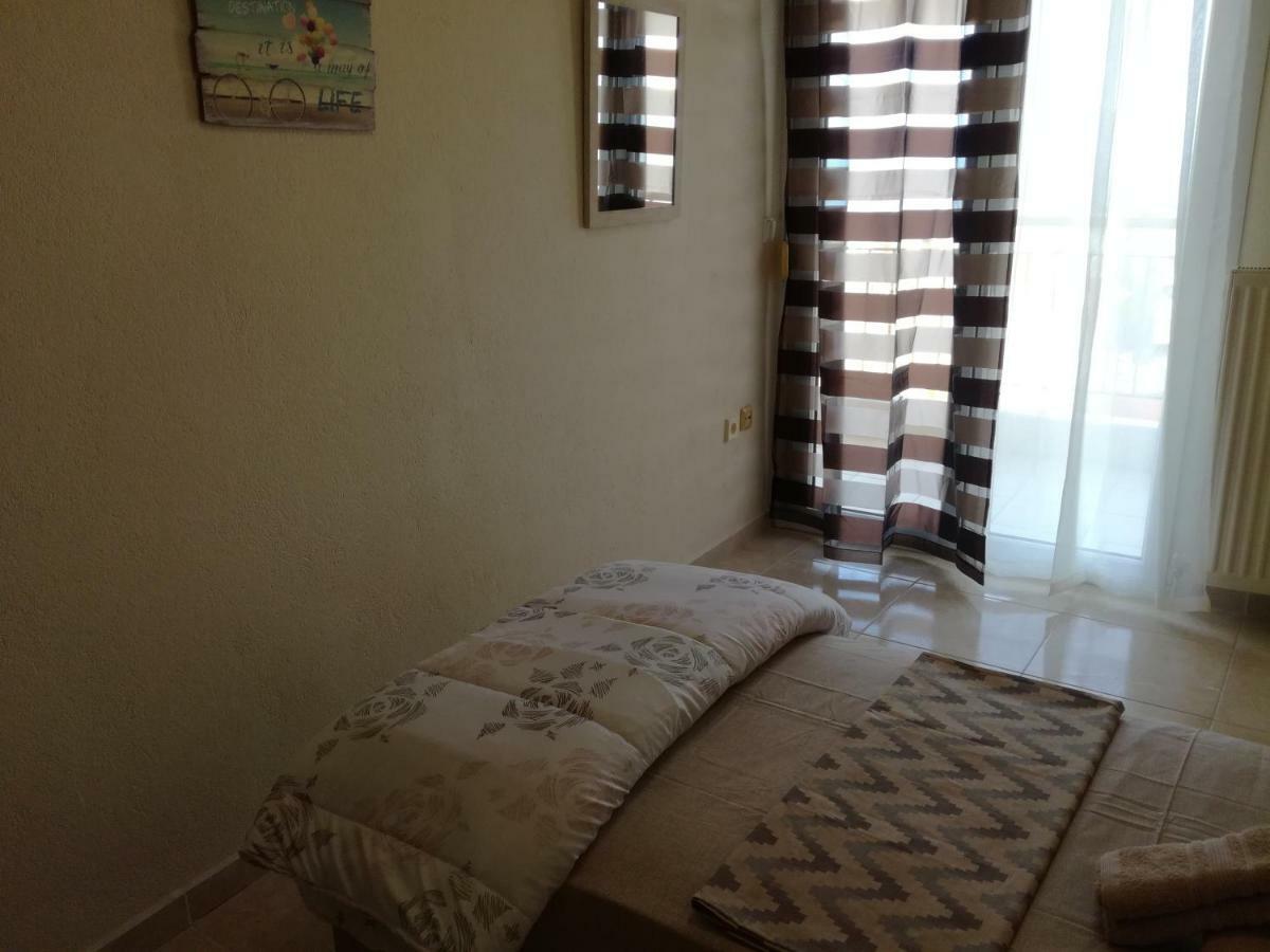 Jordan'S 3Rd Appartment At 尼亚米卡尼奥纳 外观 照片